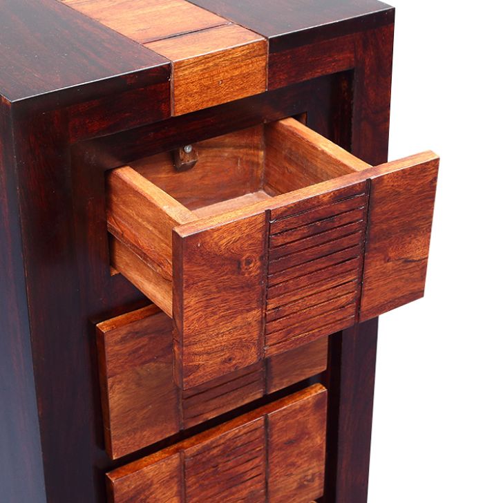 Magnum Chest Of Five Drawers Honey